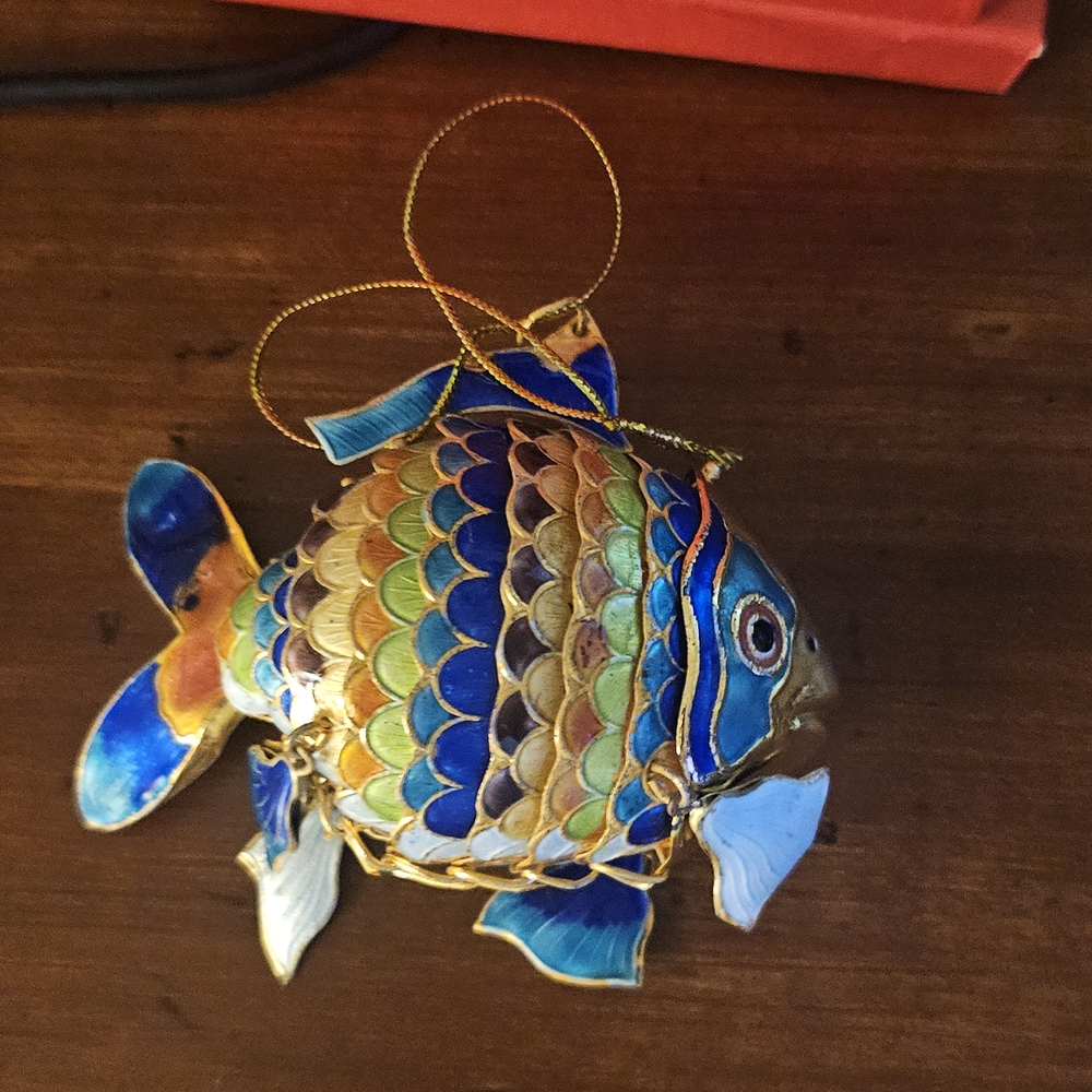 Cloisonne Fish A rticulated Ornanent  Mint Condition
